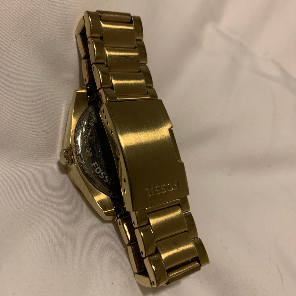 Fossil Watch - Picture 3 of 4